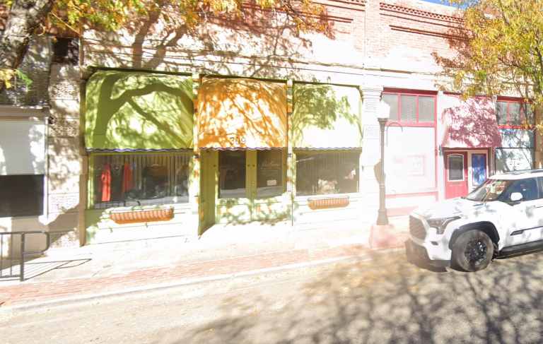 309 Salon